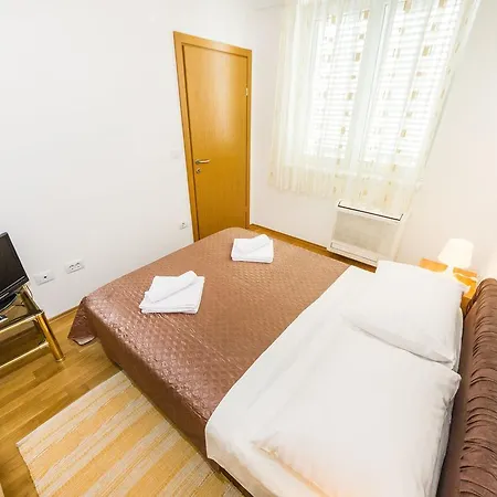 Apartment Populare Charming