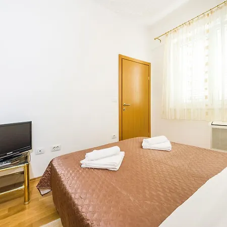 Apartamento Populare Charming *