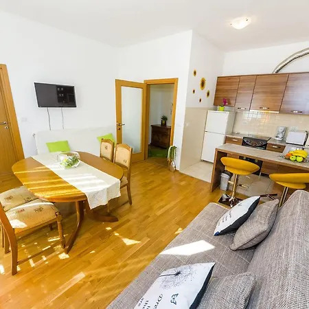 Populare Charming Zadar